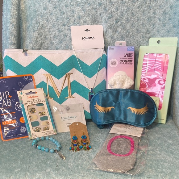 Sonoma Accessories - Beauty & Skincare Set